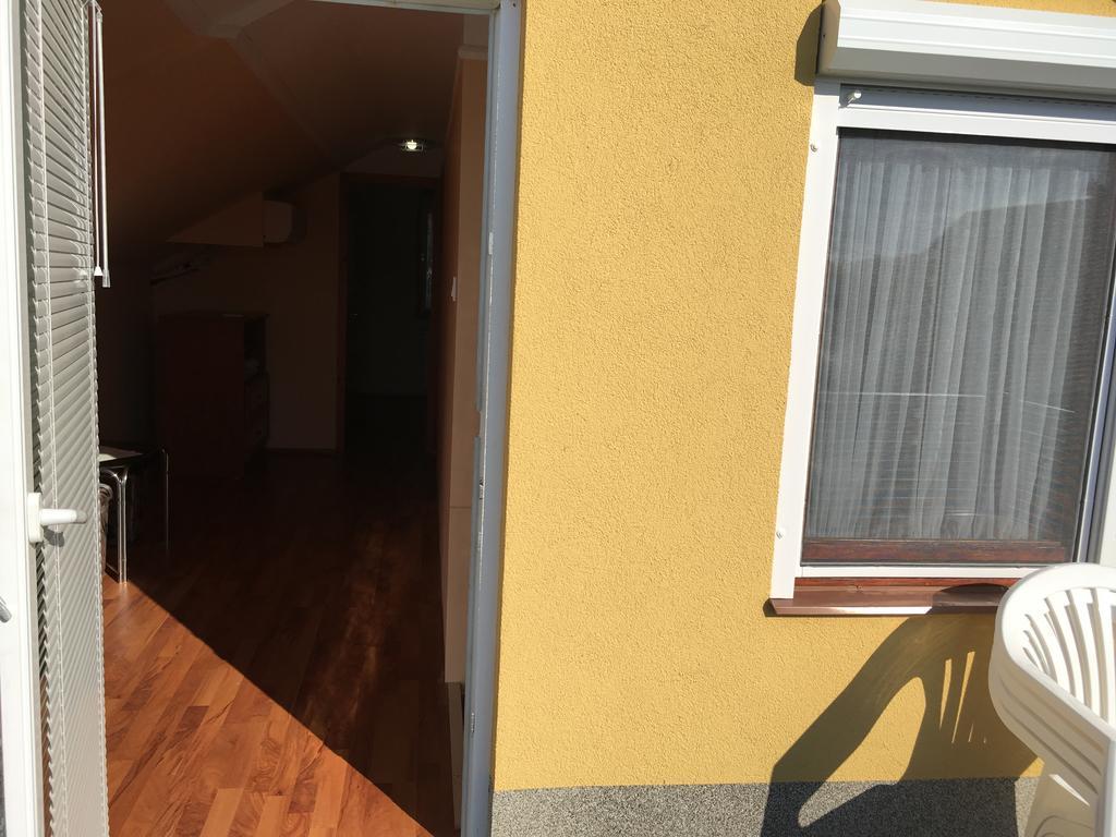 Mano Apartment *